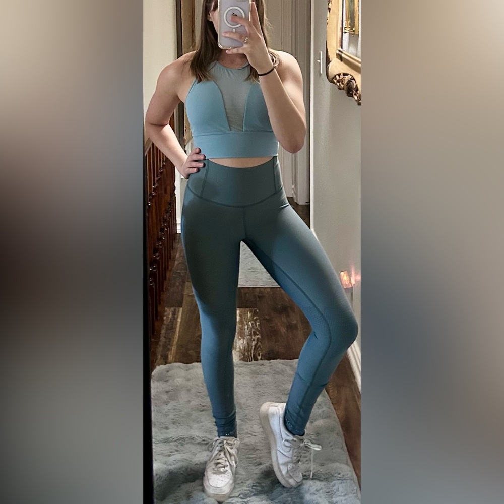 Blue-grey Lulu Lemon athletic leggings. Lulu size 2, or XS